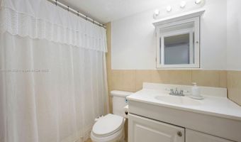 2851 NE 183rd St 502E, Aventura, FL 33160