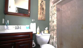 1 Arc Ct, Absecon, NJ 08201