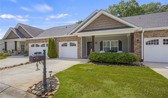 65 Hillsborough Dr, Anderson, SC 29621