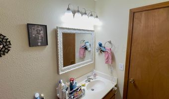2906 LAGUNA Dr, Amarillo, TX 79110
