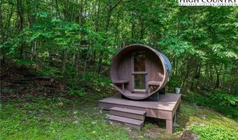 49 Dandelion Ln, Banner Elk, NC 28604