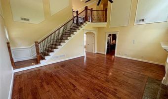 330 Knollcrest Ct, Alpharetta, GA 30022