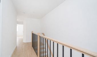 378 Atlantic Ave, Staten Island, NY 10305