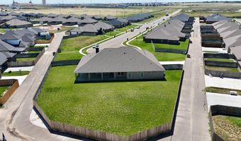 8104 MIAMI Ave, Amarillo, TX 79118