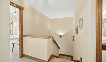 185 Almond St, Ashland, OR 97520