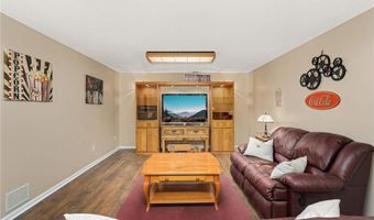 4511 148th Ct, Apple Valley, MN 55124