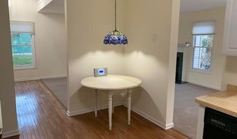 1701 Forest Edge Dr, Amherst, NY 14051