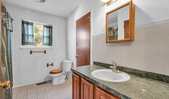 363 UPLAND Ave, Absecon, NJ 08205