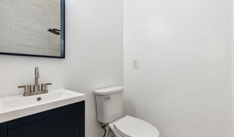6801 CAPRI Pl, Bethesda, MD 20817