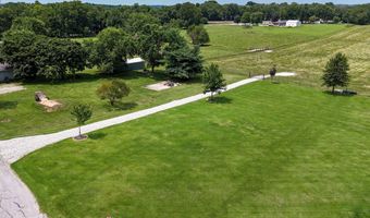 317 N Thurmond Ave, Ash Grove, MO 65604