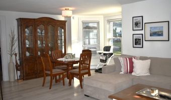 176 Richmond Ave, Amityville, NY 11701
