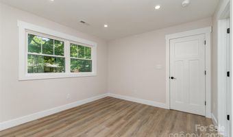 1208 Tarrington Ave, Charlotte, NC 28205
