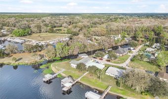 1511 RIVEREDGE Ct, Astor, FL 32102