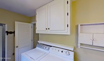 512 Raymond Dr, Arapahoe, NC 28510