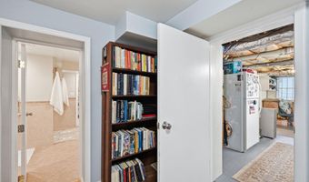 1116 N ROOSEVELT St N, Arlington, VA 22205