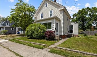 62 Fenner Ave, East Providence, RI 02915