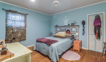 1250 Old Spanish Trail Trl, Bay St. Louis, MS 39520