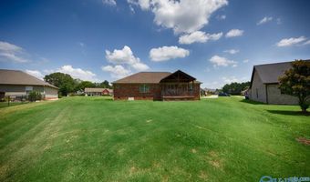 1420 Summerchase Ln, Albertville, AL 35951