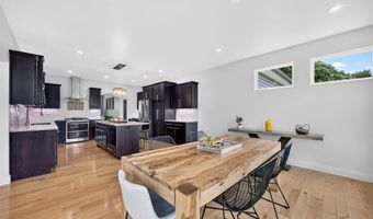 208 Berg Crossing Dr, Augusta, MO 63332