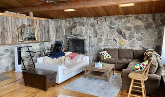 14 Macomber Pt, Alburgh, VT 05440