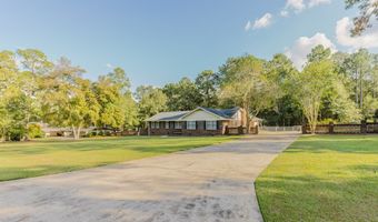 226 Edgewood Dr, Americus, GA 31709