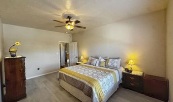 5317 Southfort Dr SW, Albuquerque, NM 87105