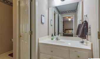 136 GLEN ABBEY Way, Alabaster, AL 35007