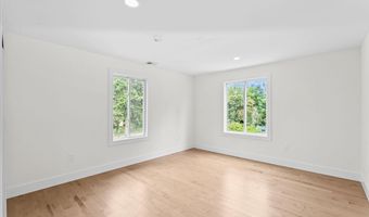 1805 S POLLARD St, Arlington, VA 22204