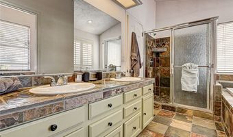 33 Reyburn Dr, Henderson, NV 89074
