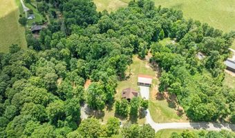 150 Bear Paw Rd, Albany, KY 42602