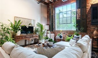 585 White Cir 406, Athens, GA 30605