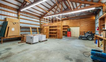 58250 Hwy 200, Clark Fork, ID 83811