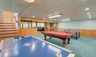 23 Pine Top Rd, Barrington, RI 02806