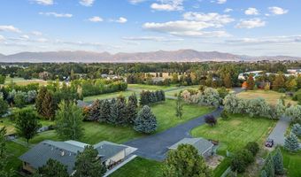 26 Big Chief Trl, Bozeman, MT 59718