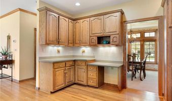 805 27th St SW, Austin, MN 55912
