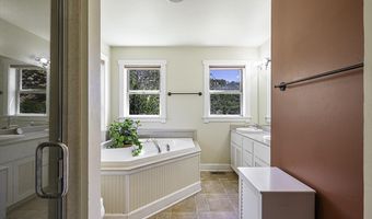 2815 Dead Indian Memorial Rd, Ashland, OR 97520