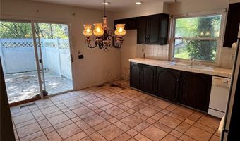 608 Agean Way, Ballwin, MO 63011