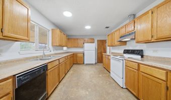 144 OAK PARK Rd, Adkins, TX 78101