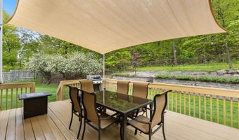 15 Upper Plateau Dr, Alloway, NJ 07462