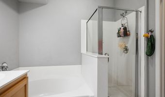 3975 N Hualapai Way 266, Las Vegas, NV 89129