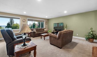 275 W NIAGARA Ave, Astoria, OR 97103