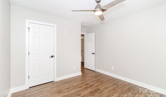 4020 Bon Rea Dr, Charlotte, NC 28226