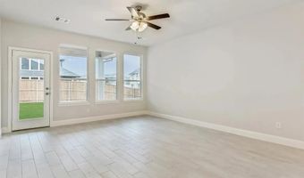 800 Portina Dr, Anna, TX 75409