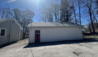 75 Northport Ave, Belfast, ME 04915