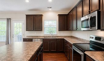 248 Broadstone Dr, Adams Twp., PA 16046
