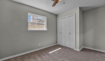 2404 N Robin St, Altus, OK 73521