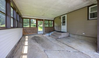27 Lathrop Dr, Coventry, CT 06238