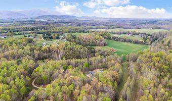 239 Little Farm Rd, Amherst, VA 24521