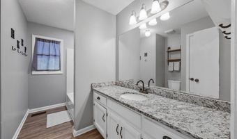 525 10th St, Arab, AL 35016