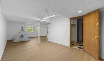 13294 212th Ave, Anamosa, IA 52205